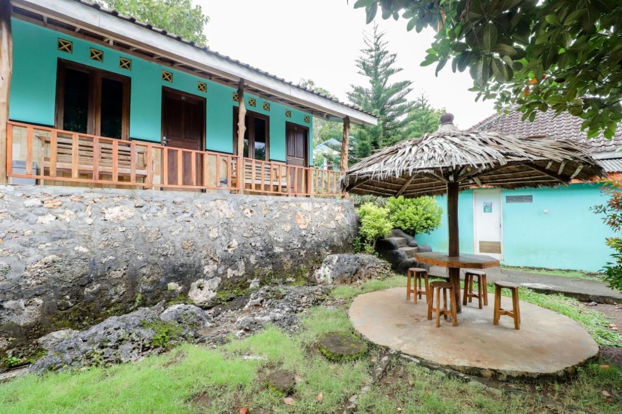 Rock Garden Homestay & Resto Tepus Eksteriør billede